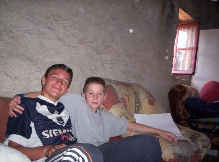 ANTHONY ET NICO